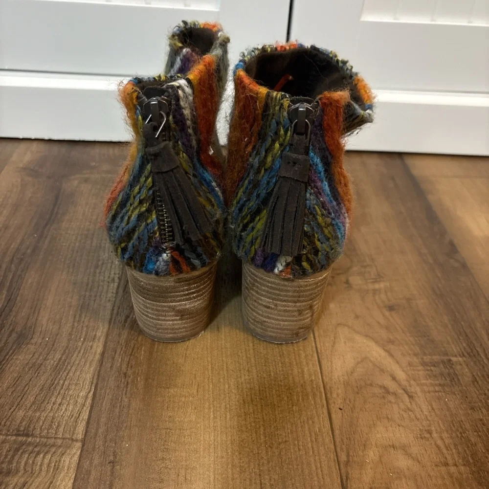 TOMS Boho Woven Ankle Booties Size 10